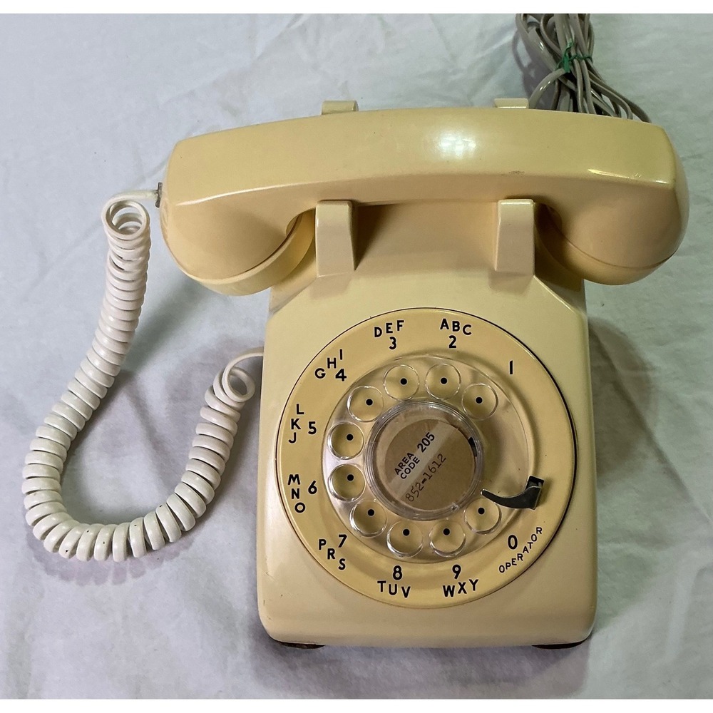 Vintage Bell System Western Electric Rotary Desk Telephone Beige Cream USA